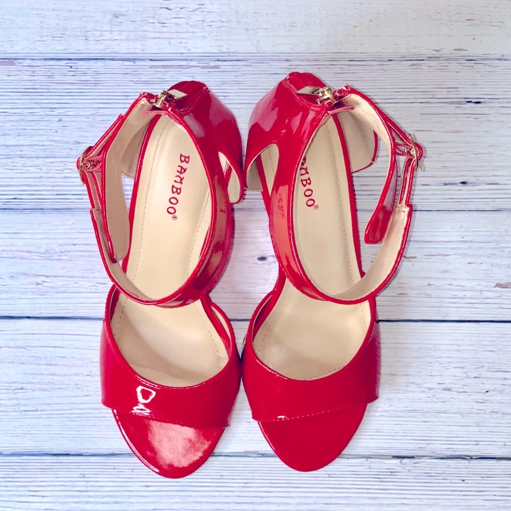 Red wedge sandle heels